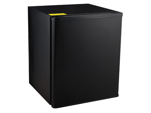 CR30 Solid door